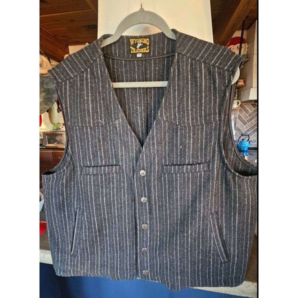 Wyoming Traders men's wool vest. Concealed carry. Size XXL. FREE SHIPPING